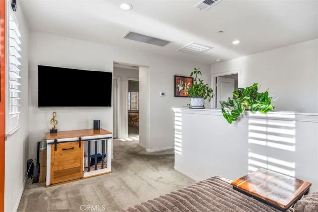 6389 Bluestone Way, Fontana, CA 92336