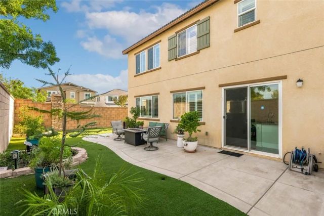 6389 Bluestone Way, Fontana, CA 92336