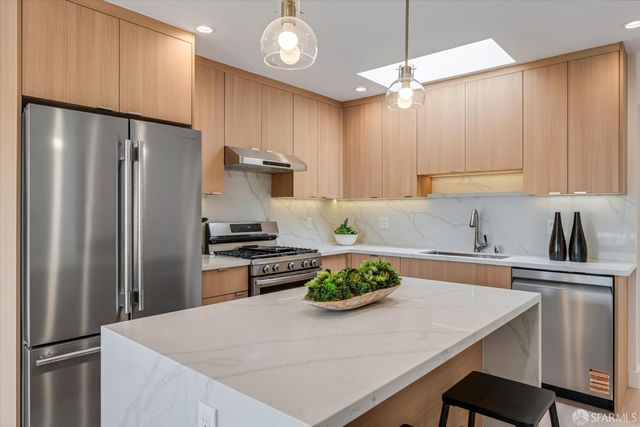 339 Madison Street, San Francisco, CA 94134
