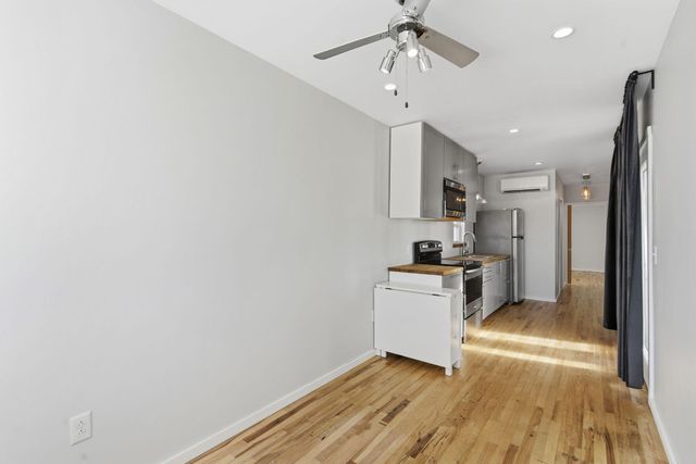 5589 W Farm Road 104, Springfield, MO 65803