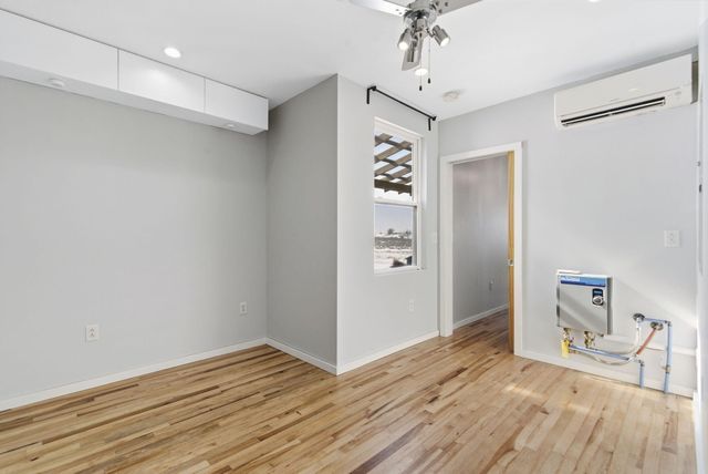 5589 W Farm Road 104, Springfield, MO 65803