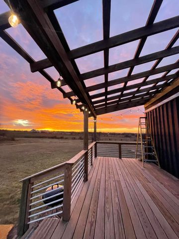 5589 W Farm Road 104, Springfield, MO 65803