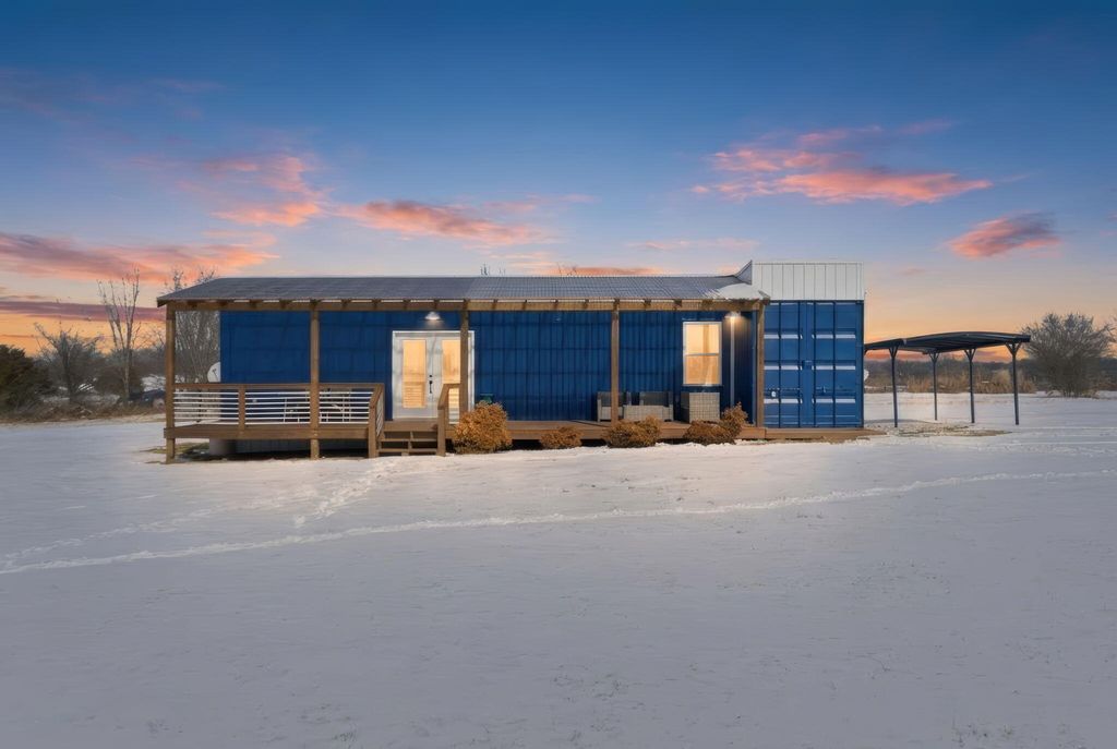 5589 W Farm Road 104, Springfield, MO 65803