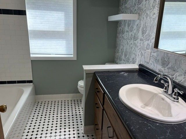 3907 29th Street, Des Moines, IA 50310