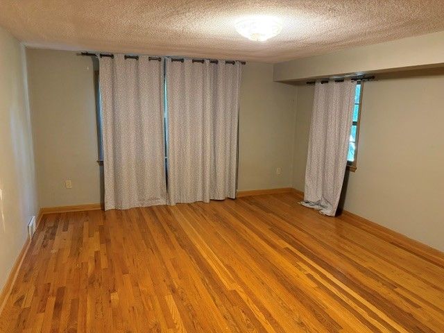 3907 29th Street, Des Moines, IA 50310