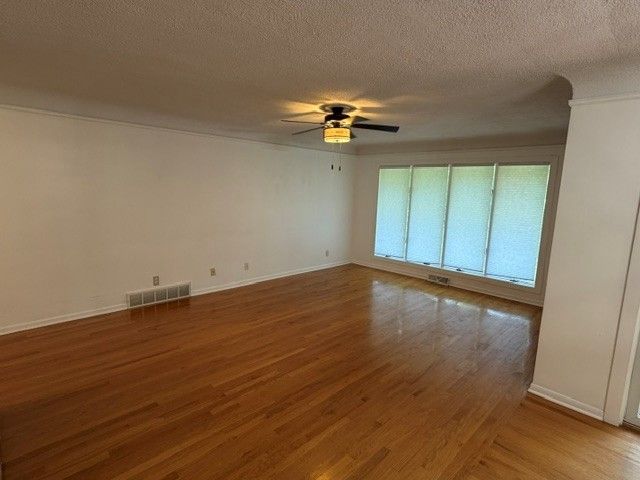 3907 29th Street, Des Moines, IA 50310