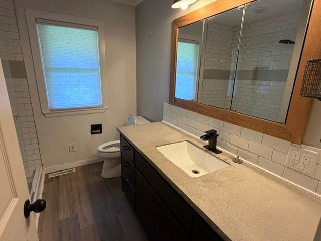 3907 29th Street, Des Moines, IA 50310