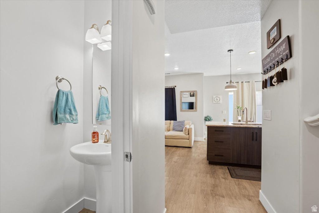 Image 17 of property listing at 1382 E 340 S, Hyrum, UT 84319