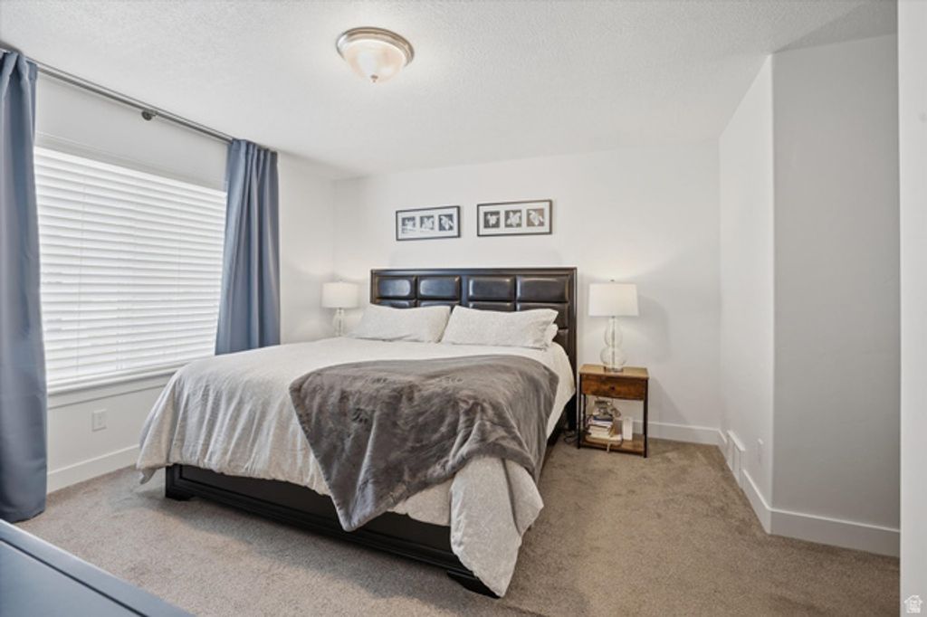Image 22 of property listing at 1382 E 340 S, Hyrum, UT 84319