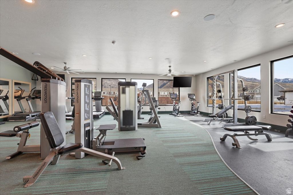 Image 42 of property listing at 1382 E 340 S, Hyrum, UT 84319
