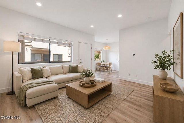 98 Maegan Place 6, Thousand Oaks, CA 91362