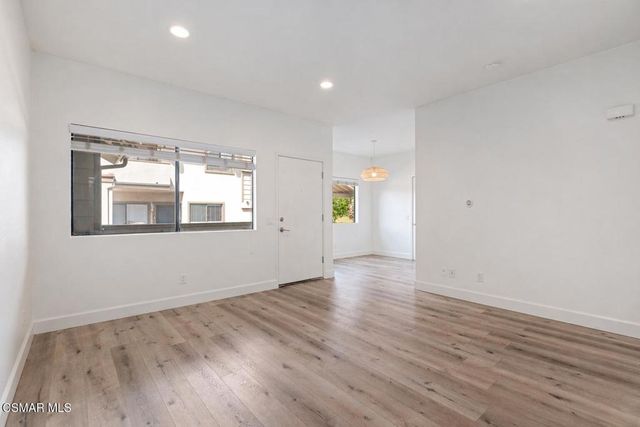 98 Maegan Place 6, Thousand Oaks, CA 91362