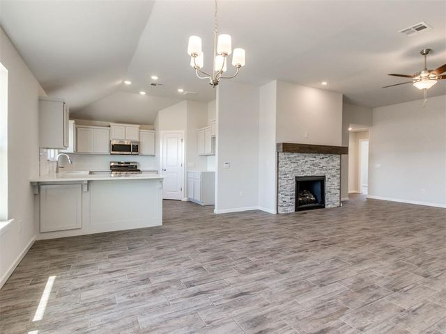 3922 Caraway Lane, Norman, OK 73026