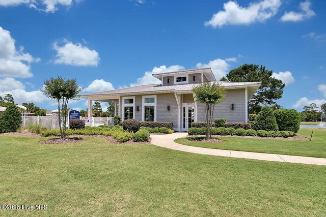 9599 Fallen Pear Lane NE, Leland, NC 28451