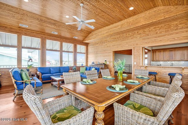 9599 Fallen Pear Lane NE, Leland, NC 28451