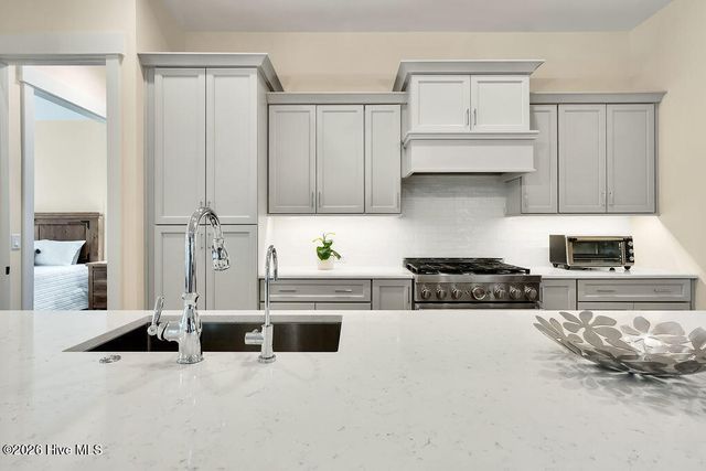 9599 Fallen Pear Lane NE, Leland, NC 28451