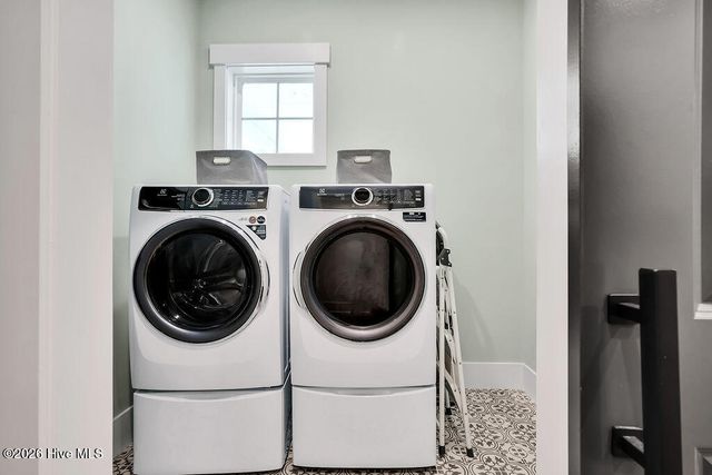 9599 Fallen Pear Lane NE, Leland, NC 28451