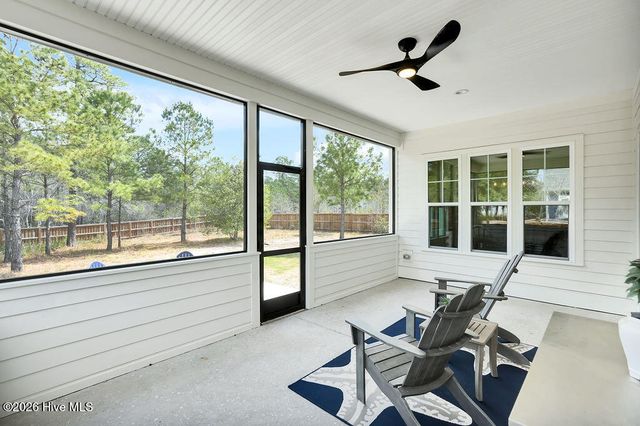 9599 Fallen Pear Lane NE, Leland, NC 28451