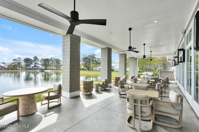 9599 Fallen Pear Lane NE, Leland, NC 28451