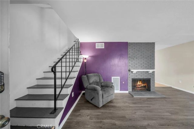 20717 Lemarsh C, Chatsworth, CA 91311