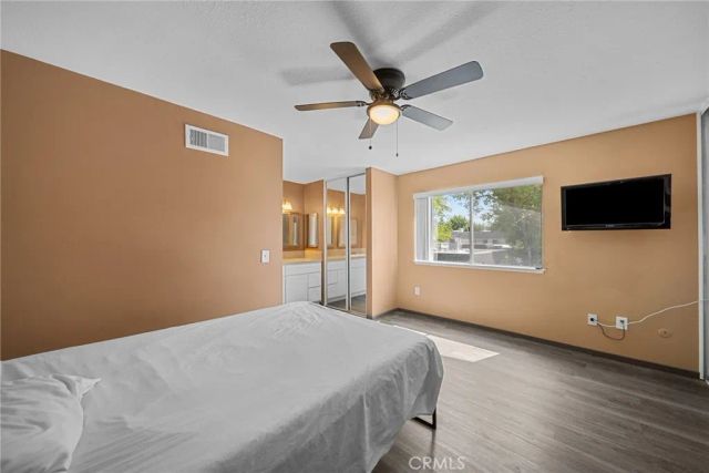 20717 Lemarsh C, Chatsworth, CA 91311