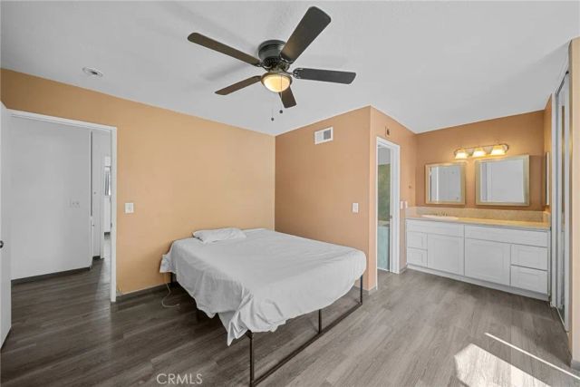 20717 Lemarsh C, Chatsworth, CA 91311