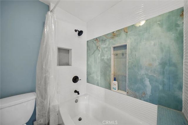 20717 Lemarsh C, Chatsworth, CA 91311