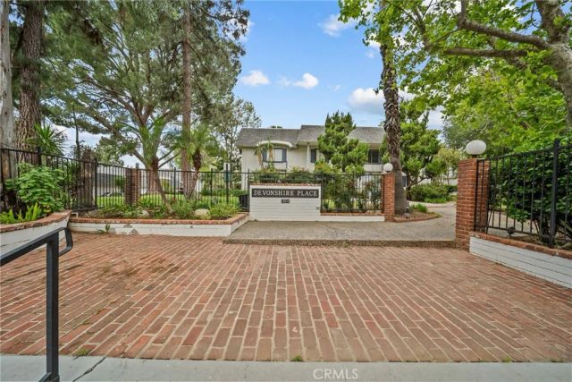 20717 Lemarsh C, Chatsworth, CA 91311
