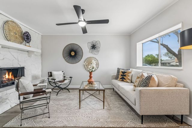 466 Maddux St, San Antonio, TX 78227