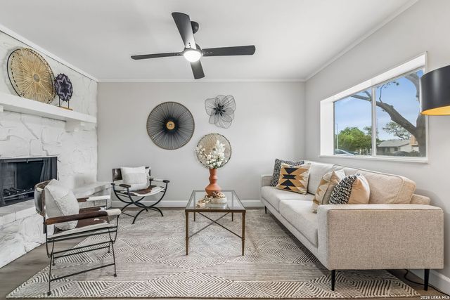 466 Maddux St, San Antonio, TX 78227