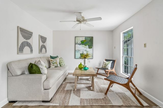 466 Maddux St, San Antonio, TX 78227