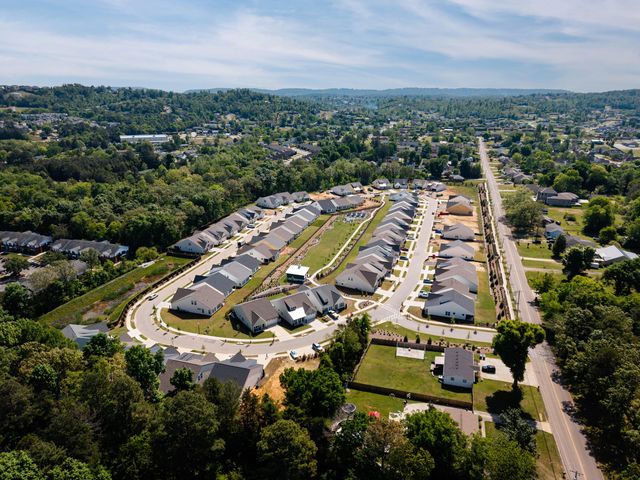 2608 Butlers Green Circle 11, Chattanooga, TN 37421
