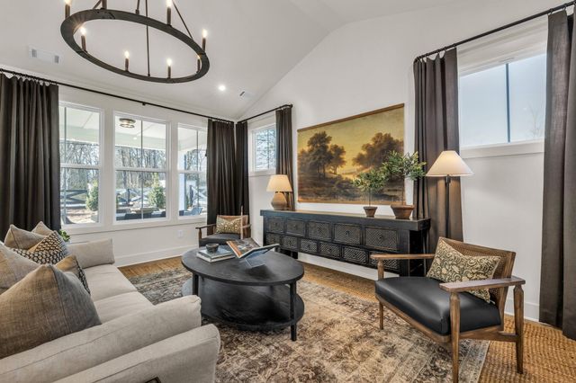 2608 Butlers Green Circle 11, Chattanooga, TN 37421