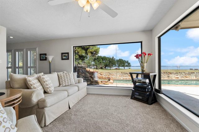 11507 Twain Drive, Montgomery, TX 77356