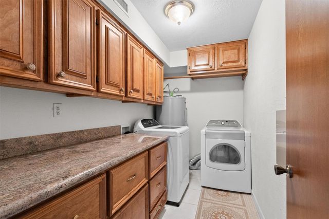 11507 Twain Drive, Montgomery, TX 77356