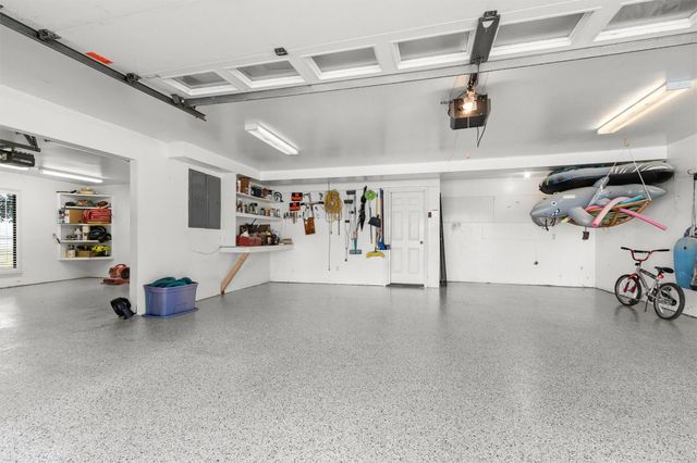 11507 Twain Drive, Montgomery, TX 77356