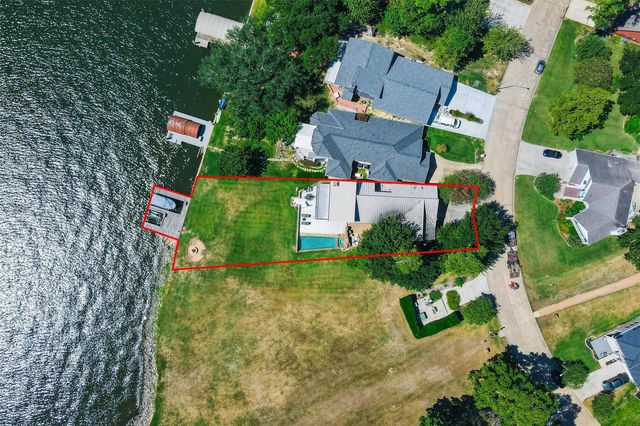 11507 Twain Drive, Montgomery, TX 77356