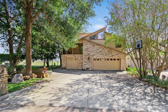 11507 Twain Drive, Montgomery, TX 77356