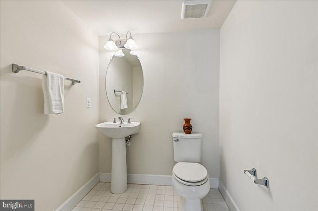 6402 47TH ST, Riverdale, MD 20737