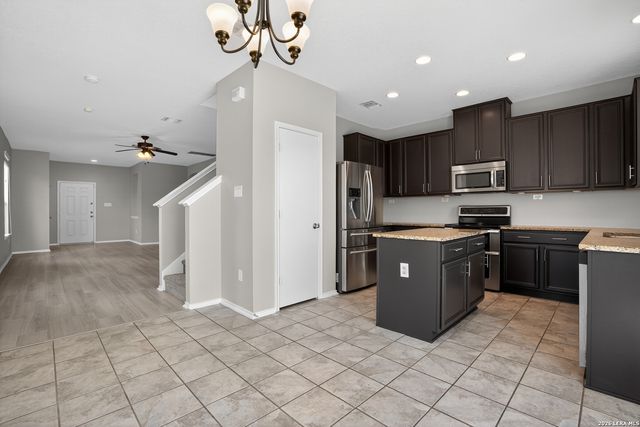 6227 Fred Couples, Schertz, TX 78108