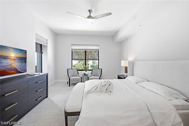 1111 CENTRAL AVE 205, Naples, FL 34102