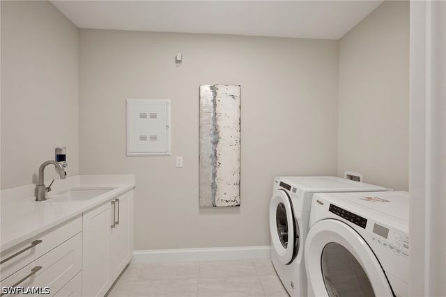 1111 CENTRAL AVE 205, Naples, FL 34102