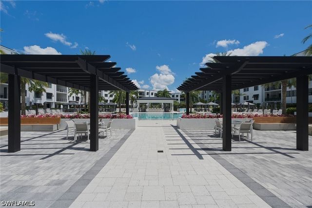 1111 CENTRAL AVE 205, Naples, FL 34102