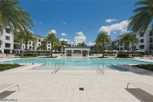1111 CENTRAL AVE 205, Naples, FL 34102