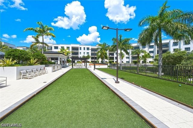 1111 CENTRAL AVE 205, Naples, FL 34102