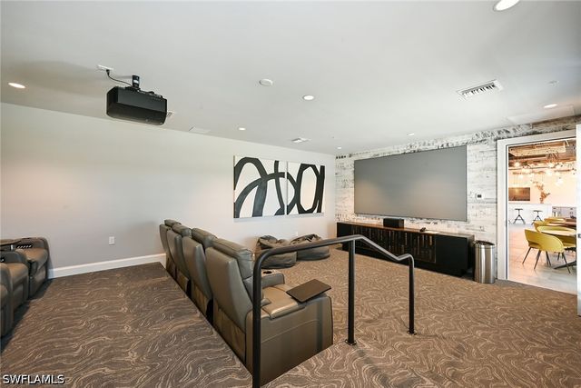 1111 CENTRAL AVE 205, Naples, FL 34102