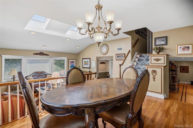 3305 Beltagh Avenue, Wantagh, NY 11793
