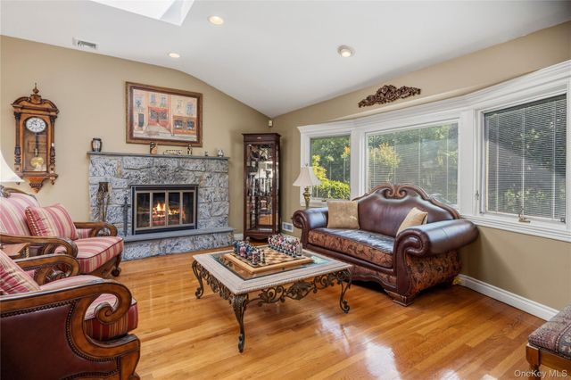 3305 Beltagh Avenue, Wantagh, NY 11793