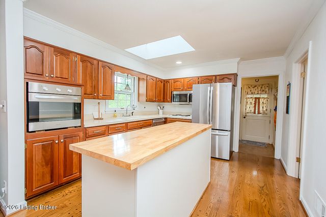 3414 Barbour Ln, Louisville, KY 40241
