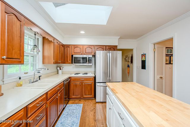 3414 Barbour Ln, Louisville, KY 40241